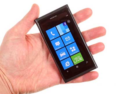 nokia_lumia_phones_11.jpg