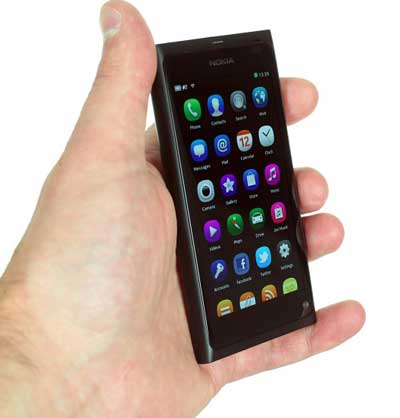 n www.writeage.comimagesnokian9preview03.jpg برسی تخصصی Nokia N9 همه آنچه می خواهید بدانید